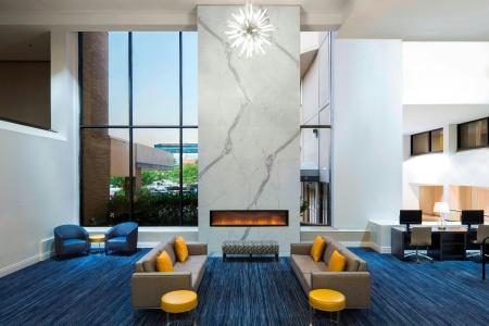 Sheraton Norfolk Waterside - 13