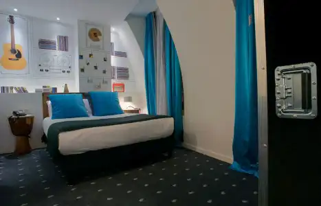 Hôtel du Triangle d'Or - 27
