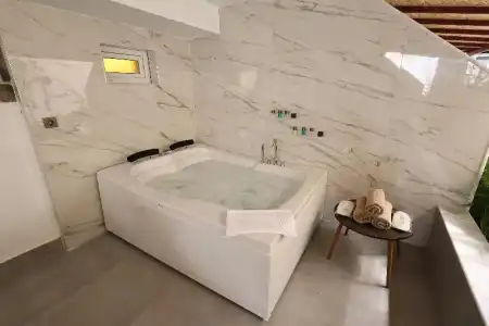 Livia Residence - 209