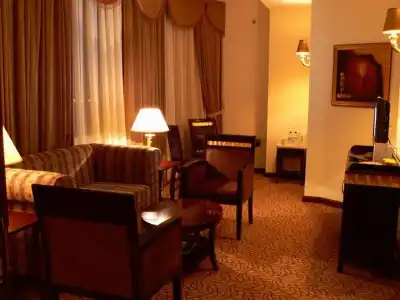 Gloria & Suites - 5