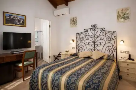 Del Borgo - 50
