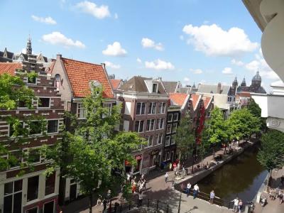 & Bar Royal Taste Amsterdam - 11