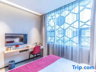 Tropic Towers Apartments - 45