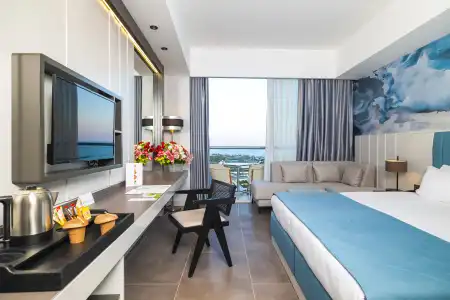 Crystal Centro Pearl Collection - Ultimate All Inclusive - 3
