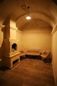 Heritage Cave Inn - 124