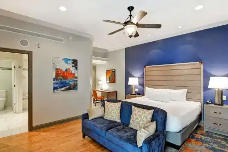 The Cincinnatian Curio Collection by Hilton - 51