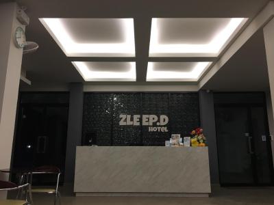 ZLEEP D - 29