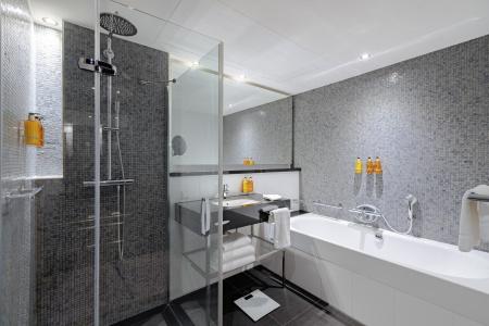 Crowne Plaza Amsterdam South by IHG - 9