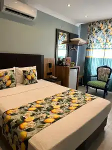 Roy Otel Akçay - 89