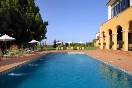 Isla Canela Golf Boutique - 9