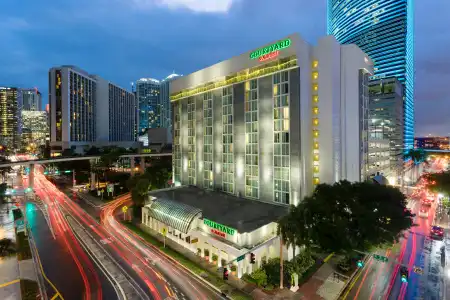 Courtyard by Marriott Miami Downtown - 25