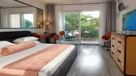 Refresh Boutique Apartments - 260