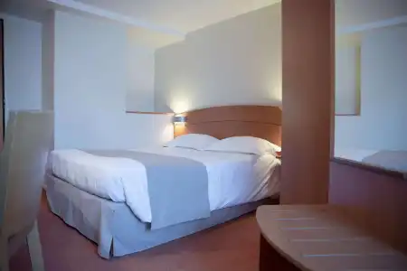Hôtel Kyriad Rennes Nord - 63