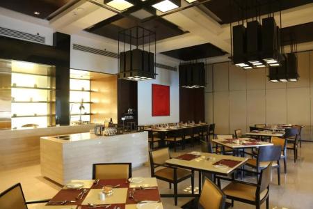 Trident, Agra - 25