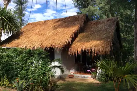 Bambie Boutique Home & Resort by Zuzu - 4
