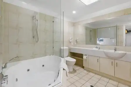 Raffles Mooloolaba - 111