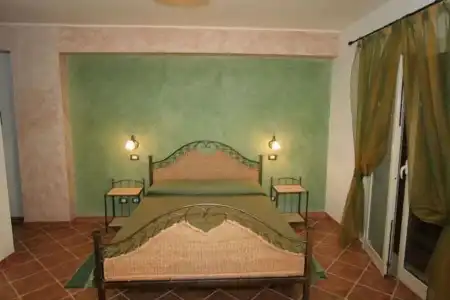 Sikania Suite - 26