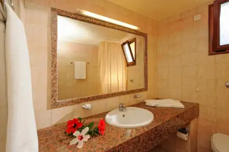 Maria Lambis Apartments - 6