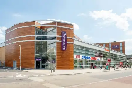 Premier Inn London Wandsworth - 24