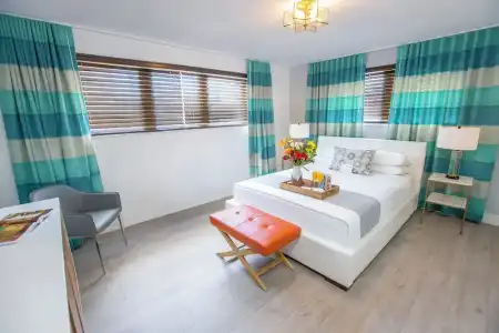 Waterside and Suites - 50