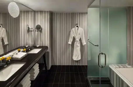 The Watergate - 10