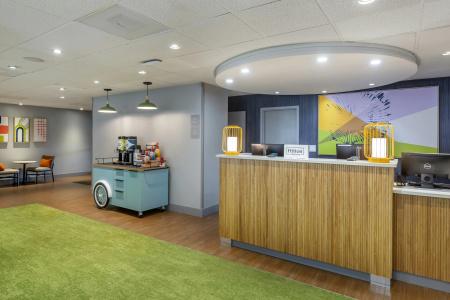 Spark by Hilton Atlanta Airport South College Park - 42