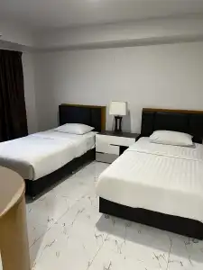 Mall Suites - 6