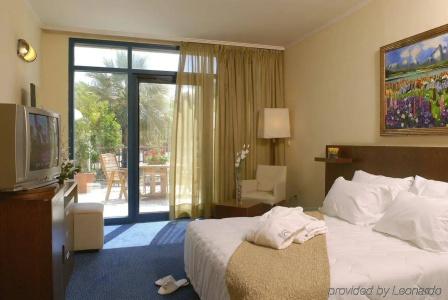 The Herbert Eilat - 2