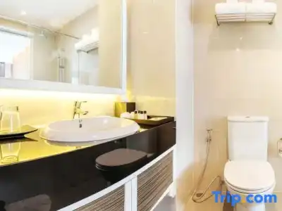 Anajak Bangkok - 55