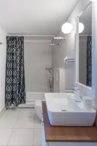 Delight Deluxe and Spa - 46