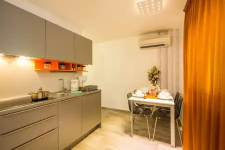 ApartGimi - 42