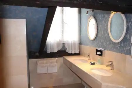 Hôtel de la Bretonnerie - 117