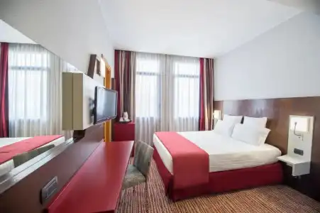 Mercure Rome Piazza Bologna - 58
