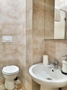 B&B Gisira - 16