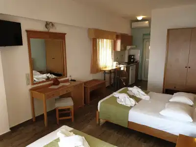 Thalassa House Apartments - 3