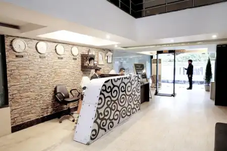 Paradise Inn - 1