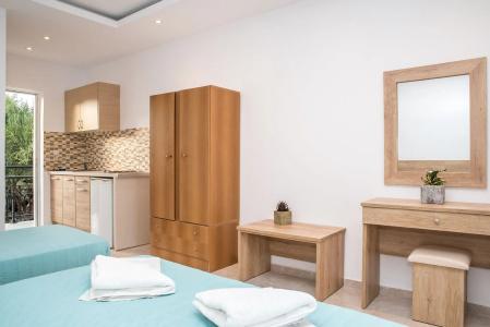 Aphrodite Studios & Apartments - 75