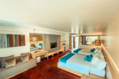Phuket Graceland Resort And Spa - 4