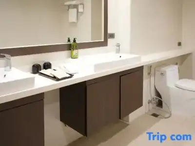 Royal Suite Bangkok - 43