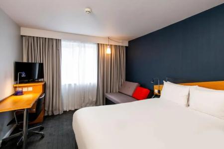 Holiday Inn Express Manchester - Salford Quays by IHG - 44