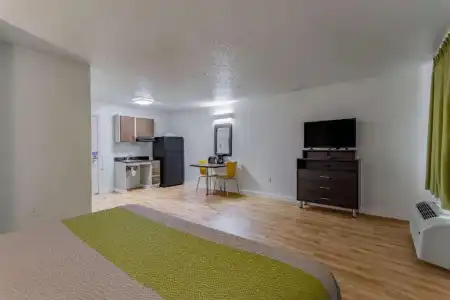 Studio 6 Dallas, TX - 24
