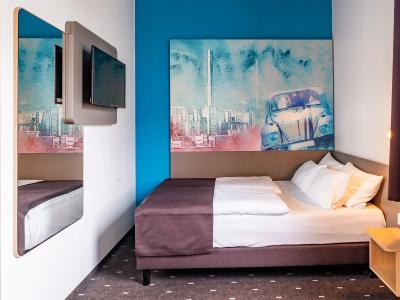B&B Wolfsburg-Weyhausen - 1