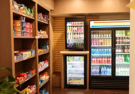 Holiday Inn Express CEDAR RAPIDS - 23