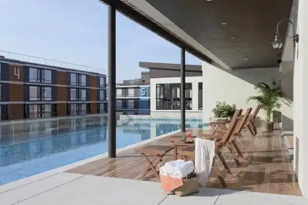 Balcony Courtyard Si Racha & Serviced Apartments - 10