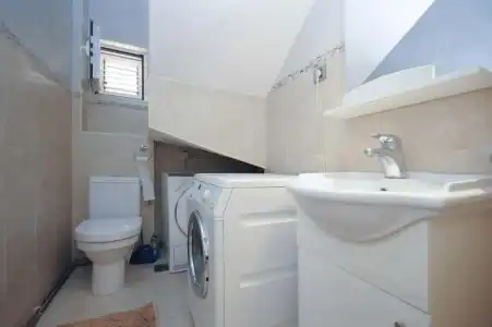 Villa Dragana with Heading Swimming Pool and Parking - 28