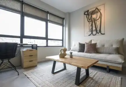 Olvios Luxury Suites & Lofts - 99