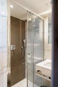 Merit Kensington - 25