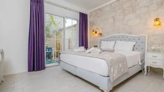 Avlu Alacati Butik Otel - 57