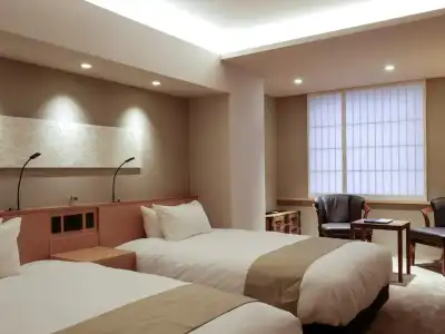 Kaminarimon Ryokan - 4