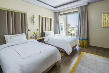 Rixos Premium Magawish Suites and Villas - 7